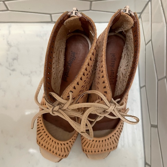 Jeffrey Campbell Rayos Tan Wedge Sandals - Picture 4 of 12